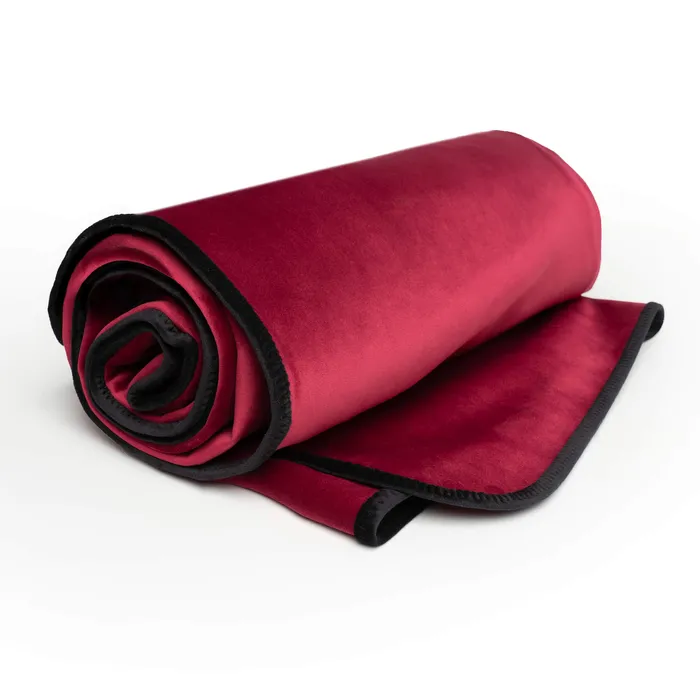 Vibrators Fascinator Lush Throw Merlot Microvelvet King Size Liberator