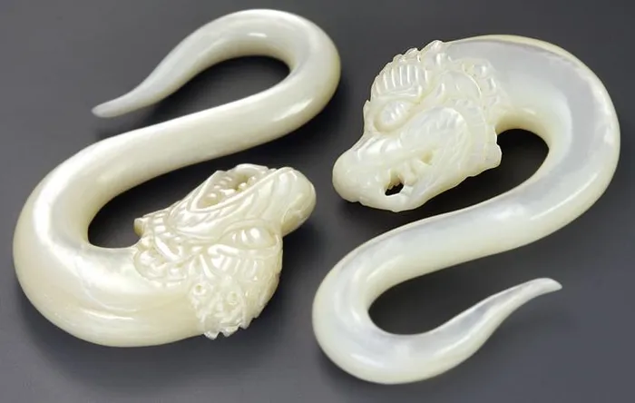 Elementals Organics Male Sex Toys Mother of Pearl DRAGON HEAD Hanger Organic Jewelry 2mm 8mm Price Per 1 Elementals Organics Male Sex Toys Mother of Pearl DRAGON HEAD Hanger Organic Jewelry 2mm 8mm Price Per 1