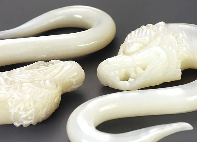 Elementals Organics Male Sex Toys Mother of Pearl DRAGON HEAD Hanger Organic Jewelry 2mm 8mm Price Per 1