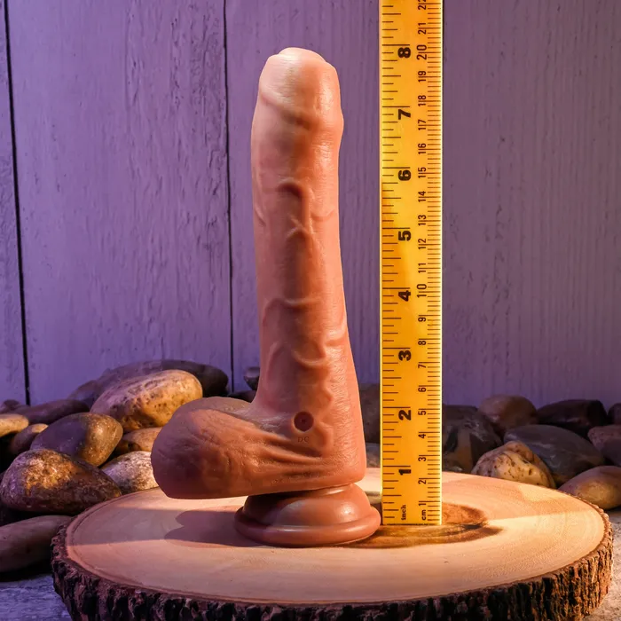 Evolved Novelties Peek A Boo Uncut Vibrating 8 Silicone Caramel Dildo Female Sex Toys