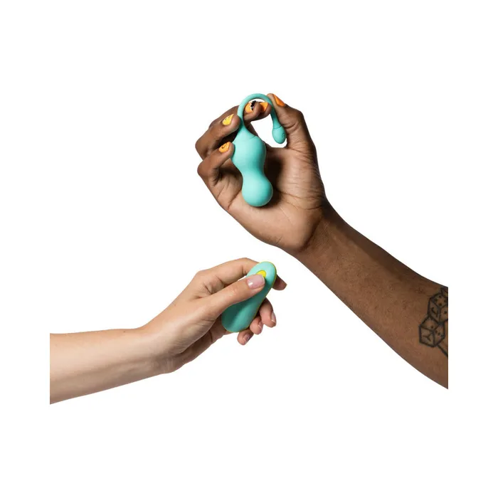 Female Sex Toys WOW Romp Cello Remote Control Vibrating Egg