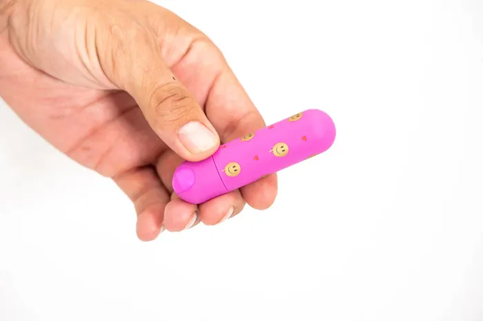 Maia Toys Female Sex Toys GIGGLY USB Rechargeable Super Charged Mini Bullet Clitoral Vibrator