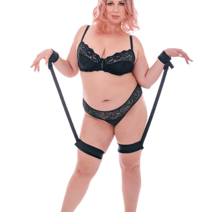 Sportsheets Couples Sex And Mischief Brat Wrist To Thigh Cuffs
